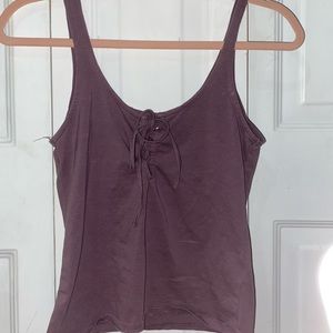 purple tank top
